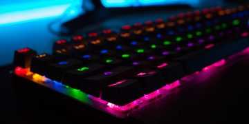 Trying to find the best gaming keyboard under $100? Check out our 7 top picks for the year and learn everything there is to know about picking out affordable gaming keyboards.